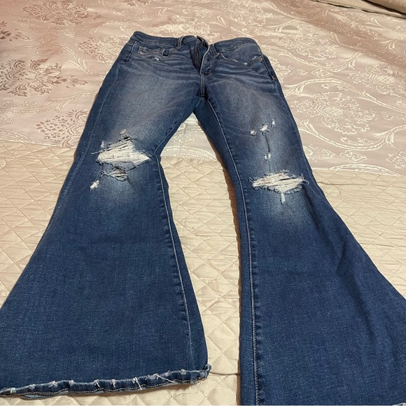 BKE Parker Distressed Universal Fit High Rise S Flare Stretch Denim 5-Pocket - Picture 7 of 7